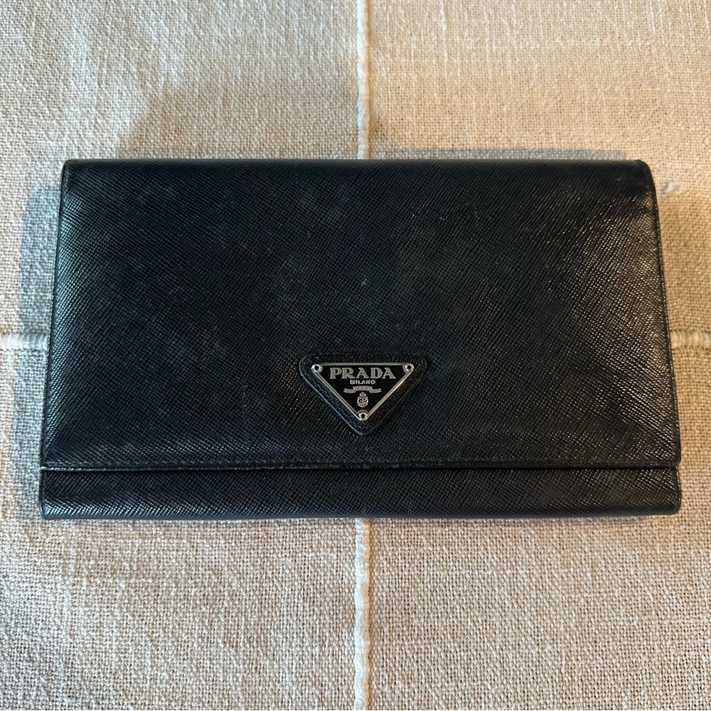 Prada | Portafoglio Portamon Saffiano Leather Nero Long Snap Button Wallet - Picture 2 of 16